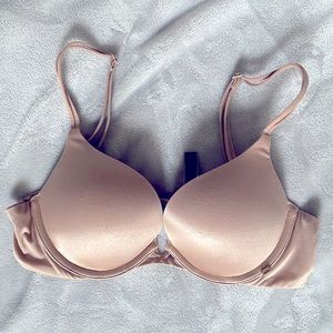 Victoria’s Secret Very Sexy Push-Up